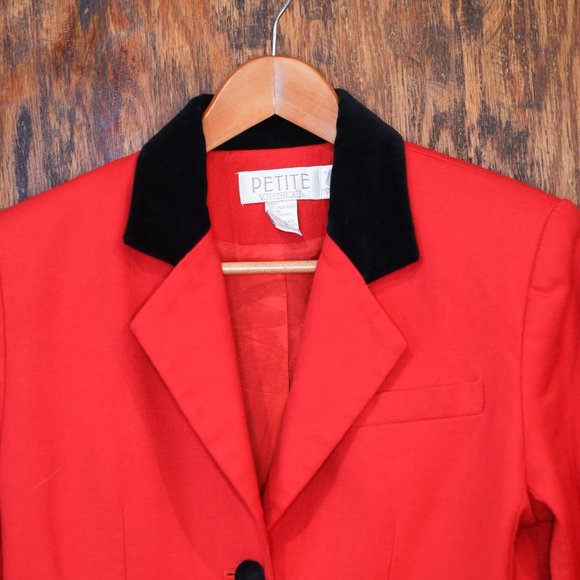 Petite Sophisticate Red 100% Wool Red Blazer Vintage Black Velour Collar Size 6 - Picture 3 of 7